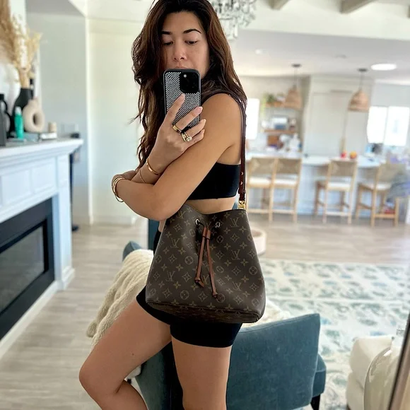 SOLD LOUIS VUITTON NEONOE MM BAG - Picture 3 of 7